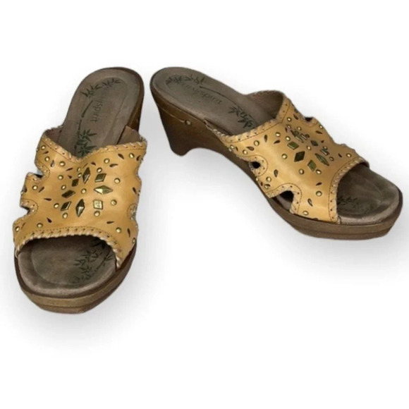 EASY SPIRIT Melinka Sandals Tan Cutout Leather Slide Brass Platform Size 7.5 - Picture 2 of 10